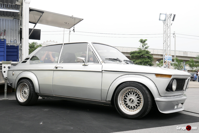 Illustration for article titled BIMMERMEET 2: WHERE OLD IS GOLD